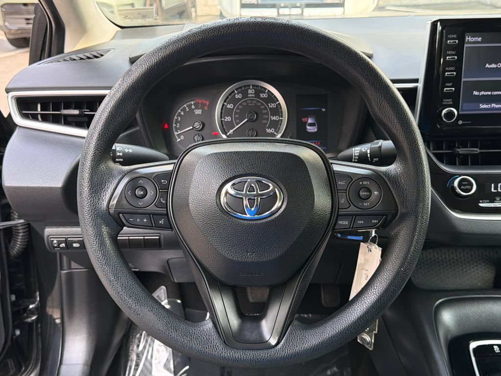 Used 2021 Toyota Corolla LE FWD image 22
