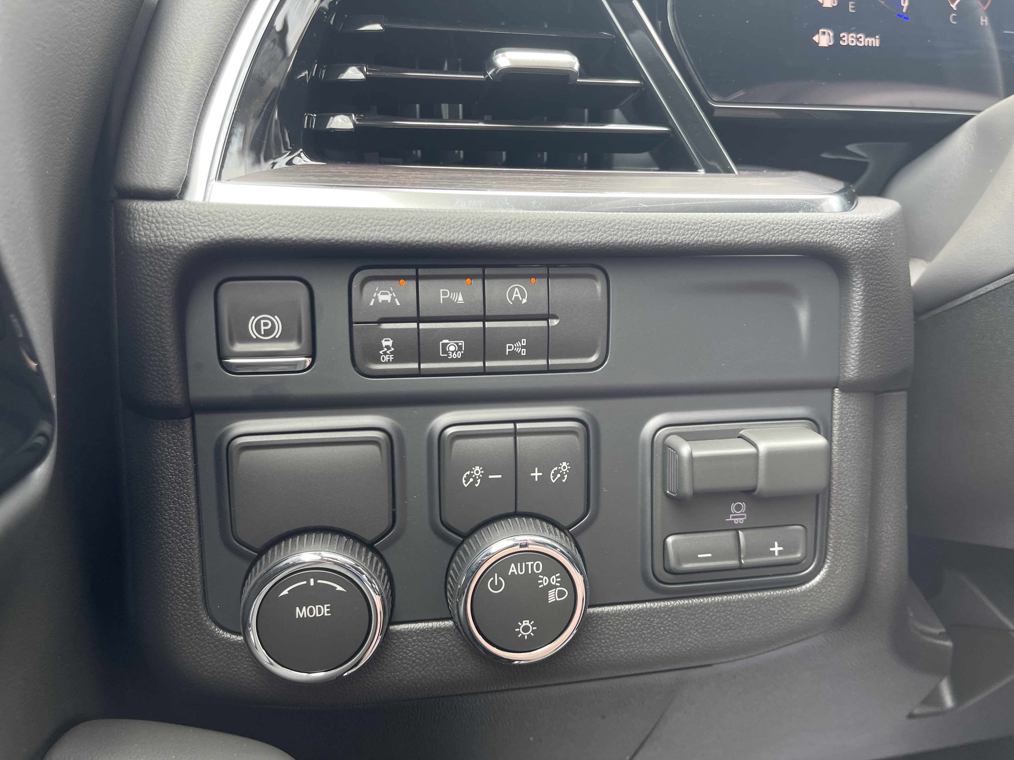 New 2026 Chevrolet Tahoe LS RWD image 27