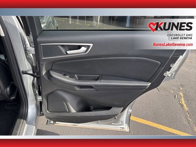 Used 2024 Ford Edge SEL image 21