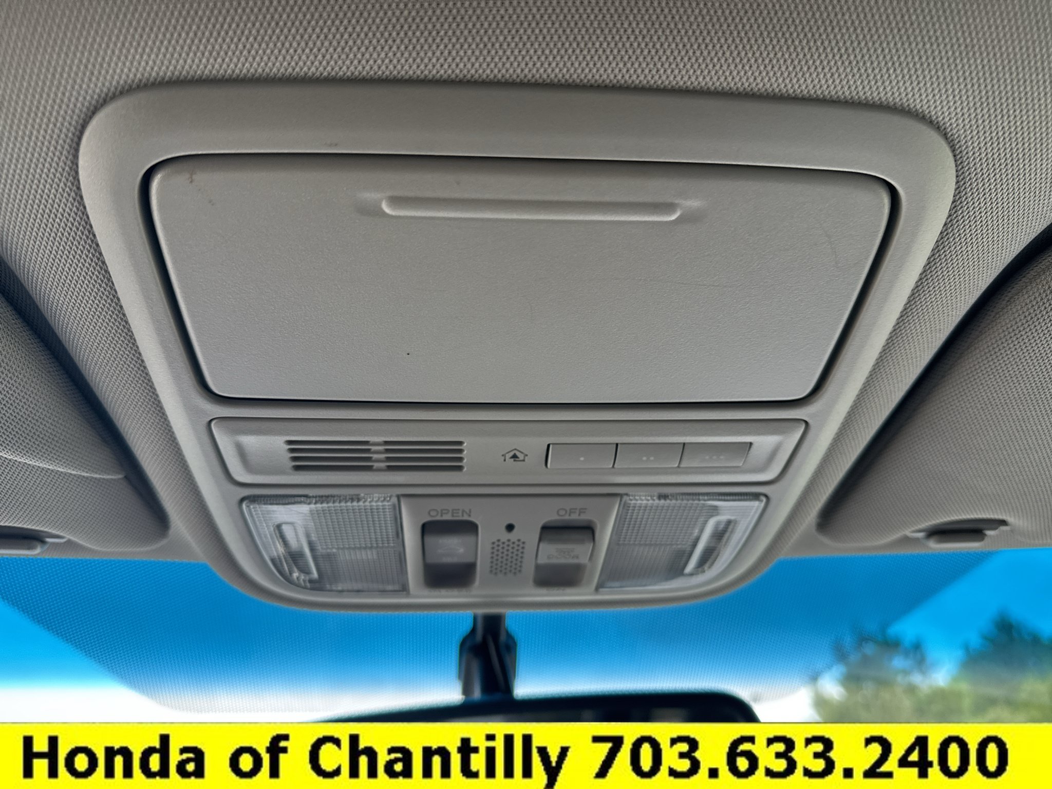 Used 2012 Honda Odyssey EX-L image 18