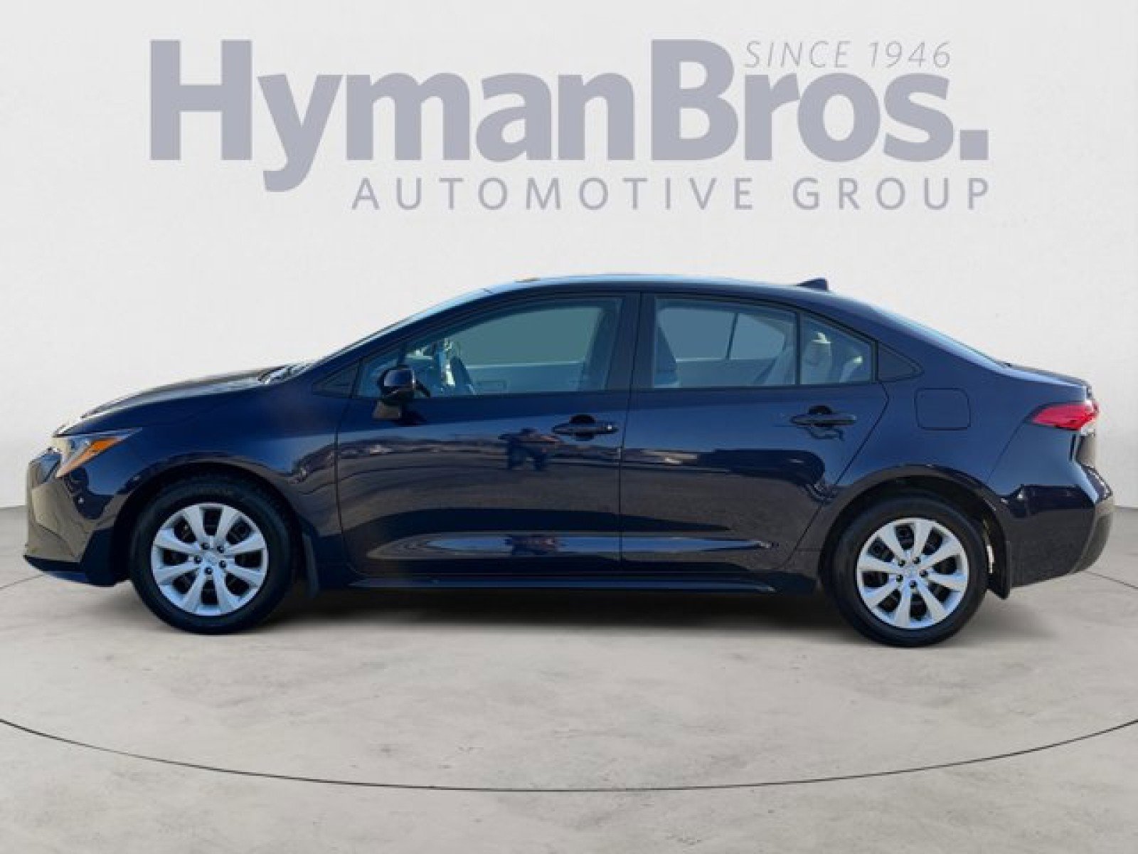 Used 2025 Toyota Corolla LE image 6