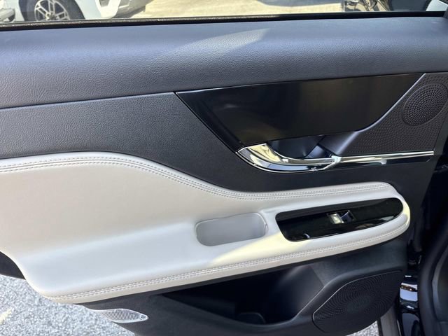 New 2026 Lincoln Corsair Grand Touring image 19