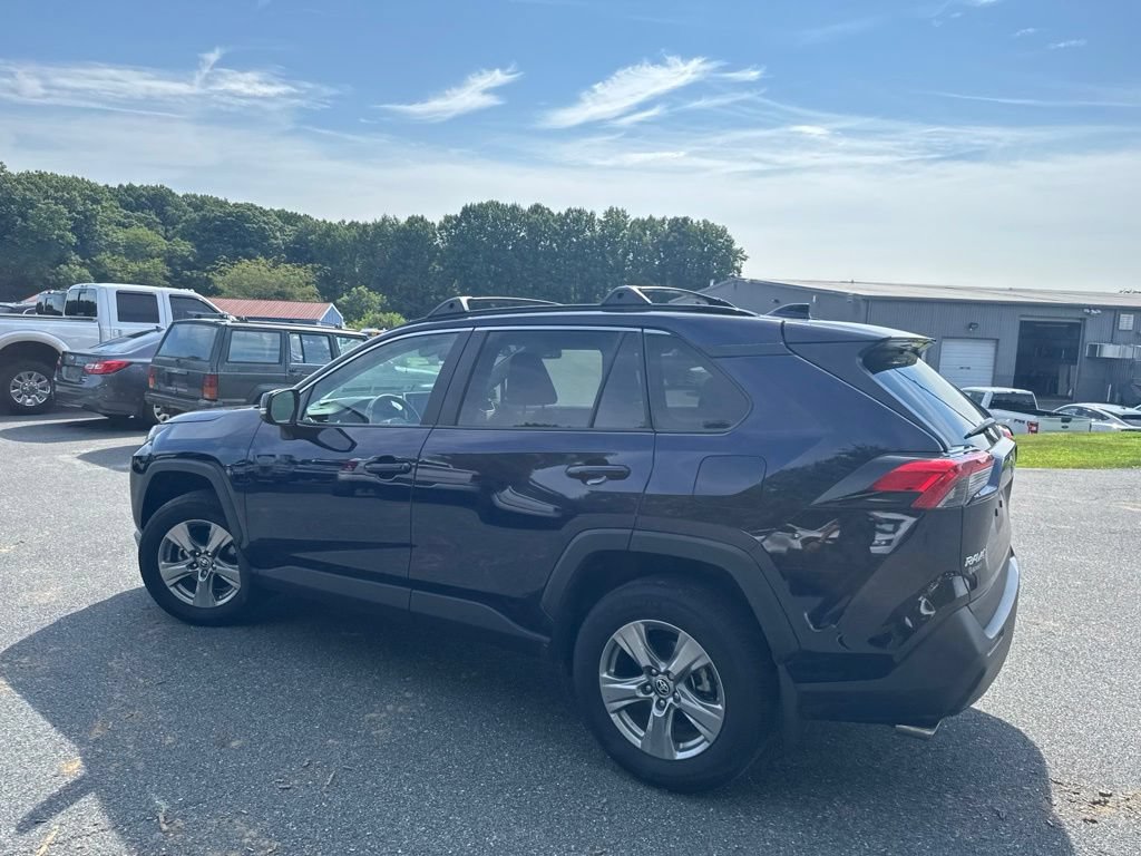 Used 2024 Toyota RAV4 XLE w/ Convenience Package AWD/4WD image 4
