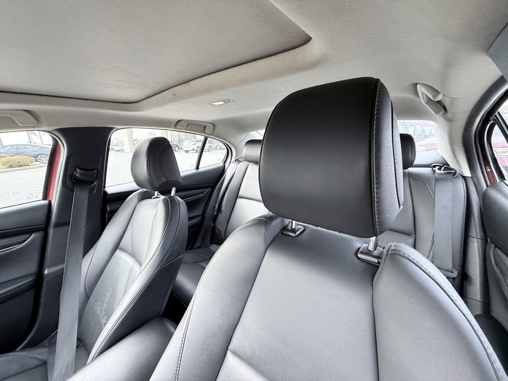 Used 2024 MAZDA MAZDA3 s image 24