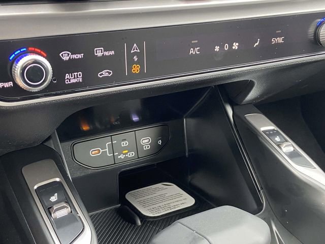 New 2026 Kia Sorento S image 20