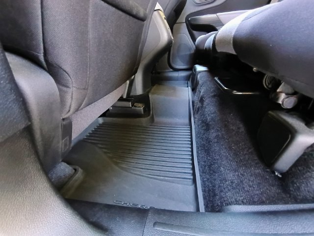 Used 2014 Jeep Cherokee Sport FWD image 61