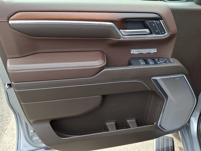 Certified 2024 GMC Sierra 1500 Denali w/ Denali Reserve Package AWD/4WD image 9