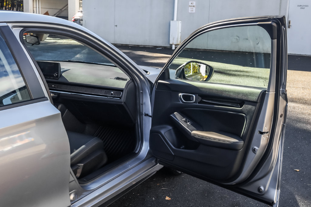 Used 2024 Honda Civic EX-L image 16
