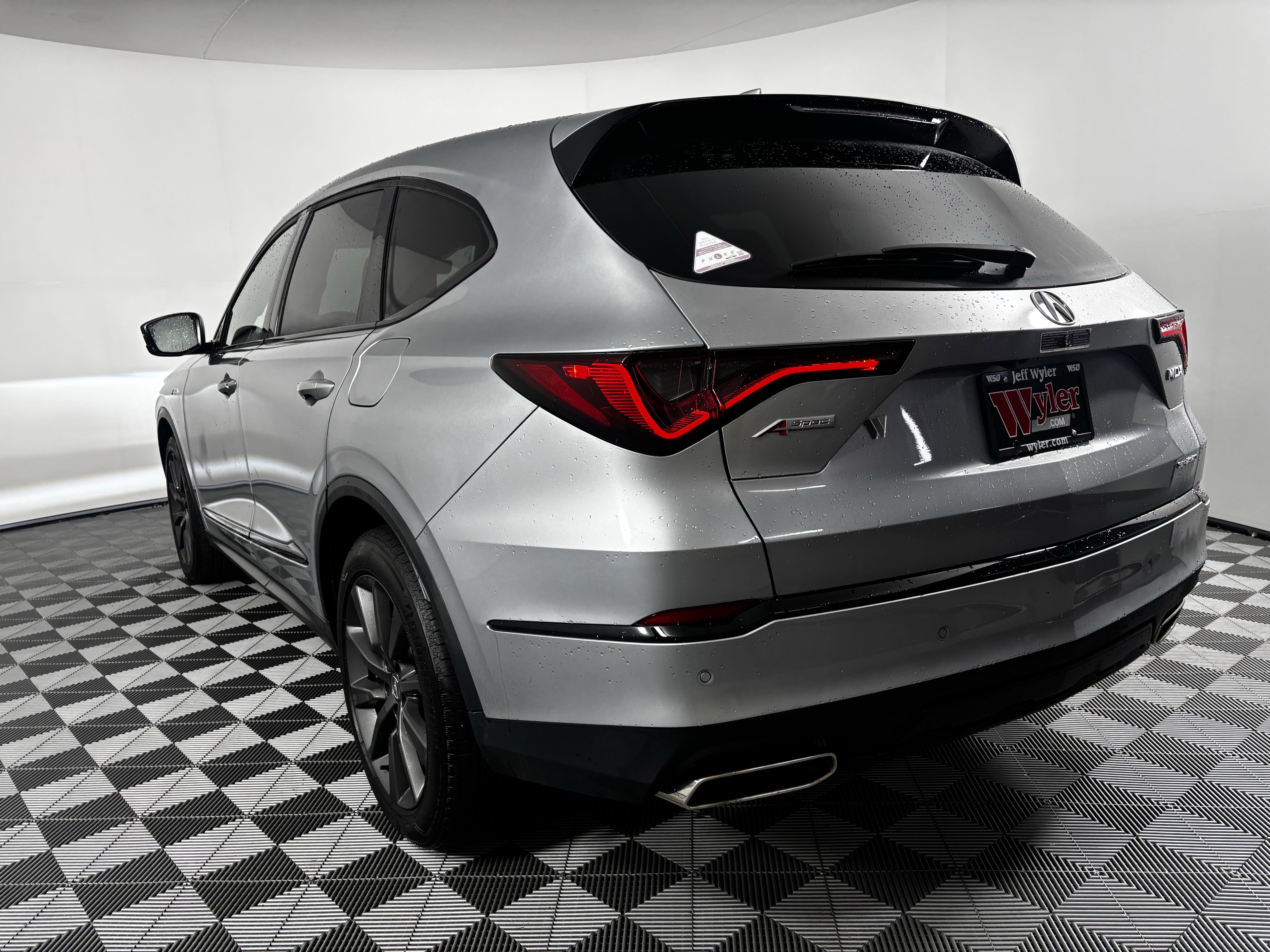 Certified 2025 Acura MDX A-Spec image 18