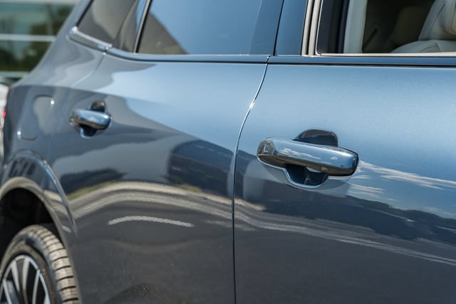 New 2027 Volvo XC60 B5 Ultra AWD/4WD image 17