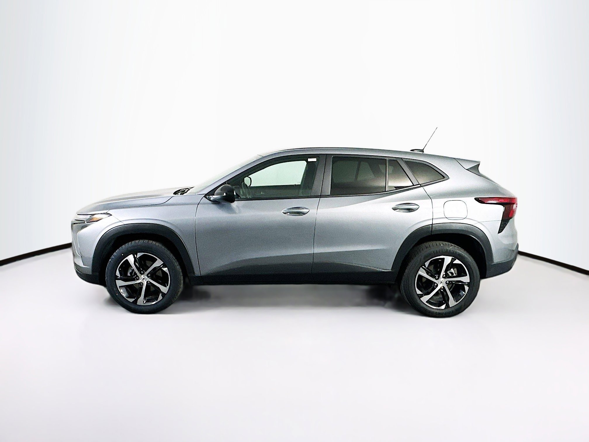 Used 2024 Chevrolet Trax RS w/ Driver Confidence Package image 4