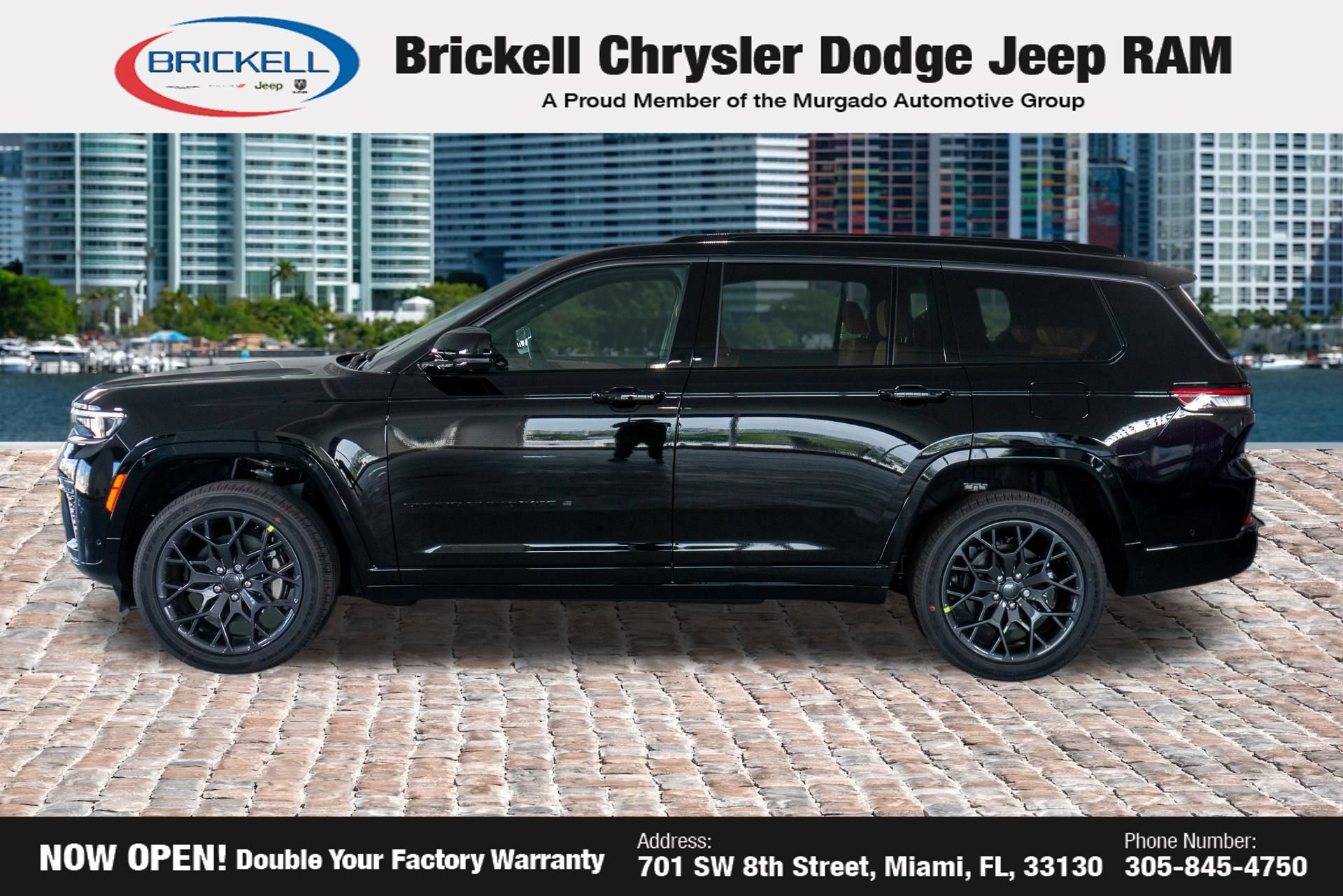 New 2026 Jeep Grand Cherokee L Summit w/ Obsidian Package AWD/4WD image 4