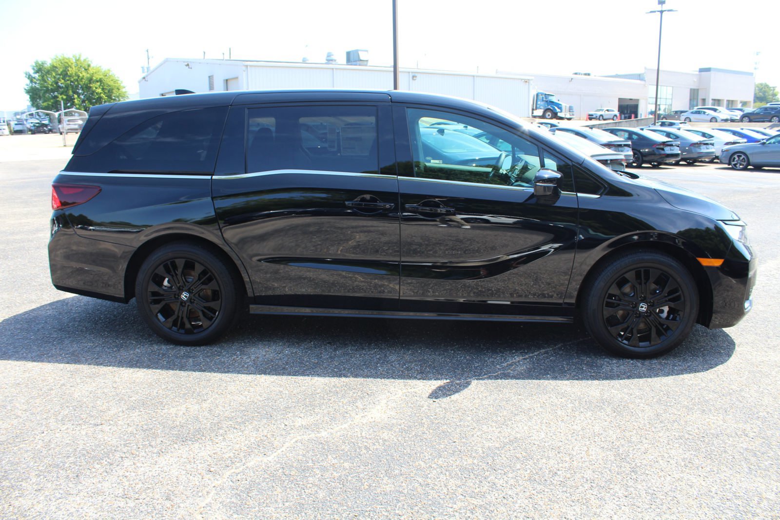 New 2026 Honda Odyssey Sport-L image 3