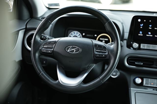 Used 2023 Hyundai Kona Limited image 27