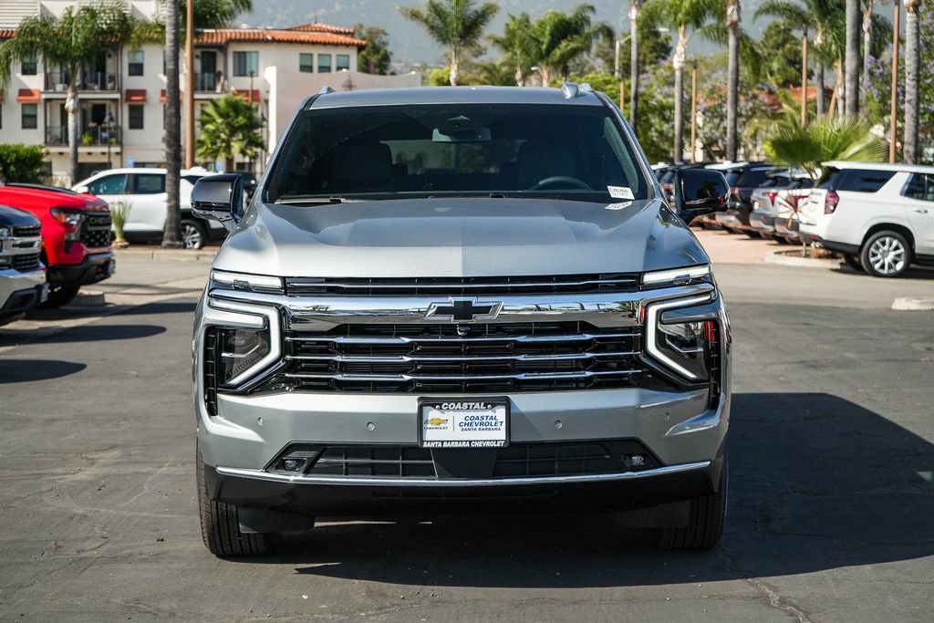 New 2026 Chevrolet Suburban LT w/ Comfort Package AWD/4WD image 2