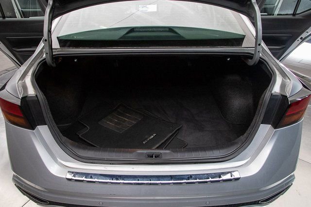 Used 2025 Nissan Altima 2.5 S image 18