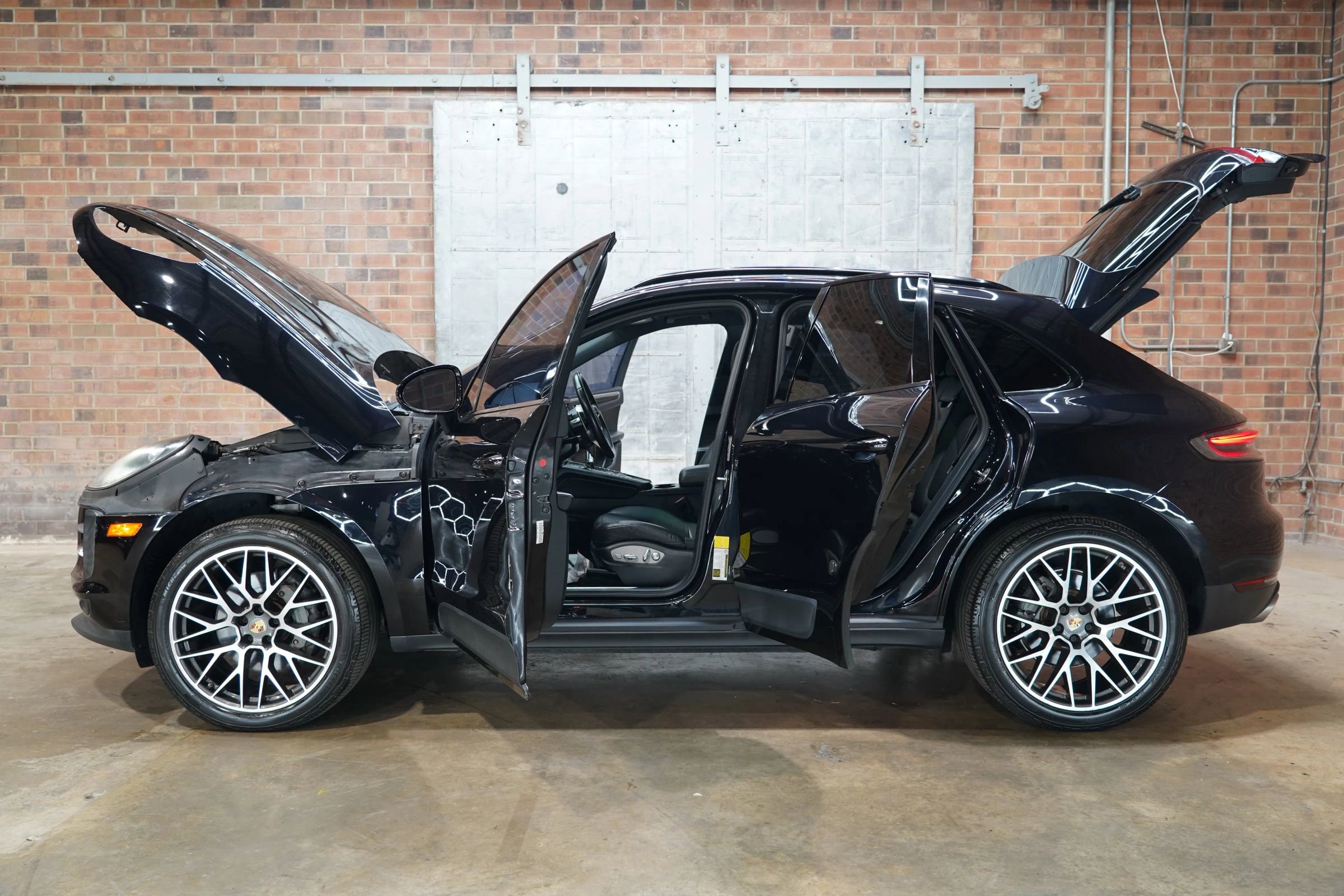 Used 2019 Porsche Macan S image 29