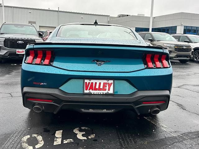 New 2026 Ford Mustang Coupe image 5