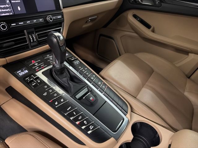 Used 2019 Porsche Macan AWD/4WD image 33