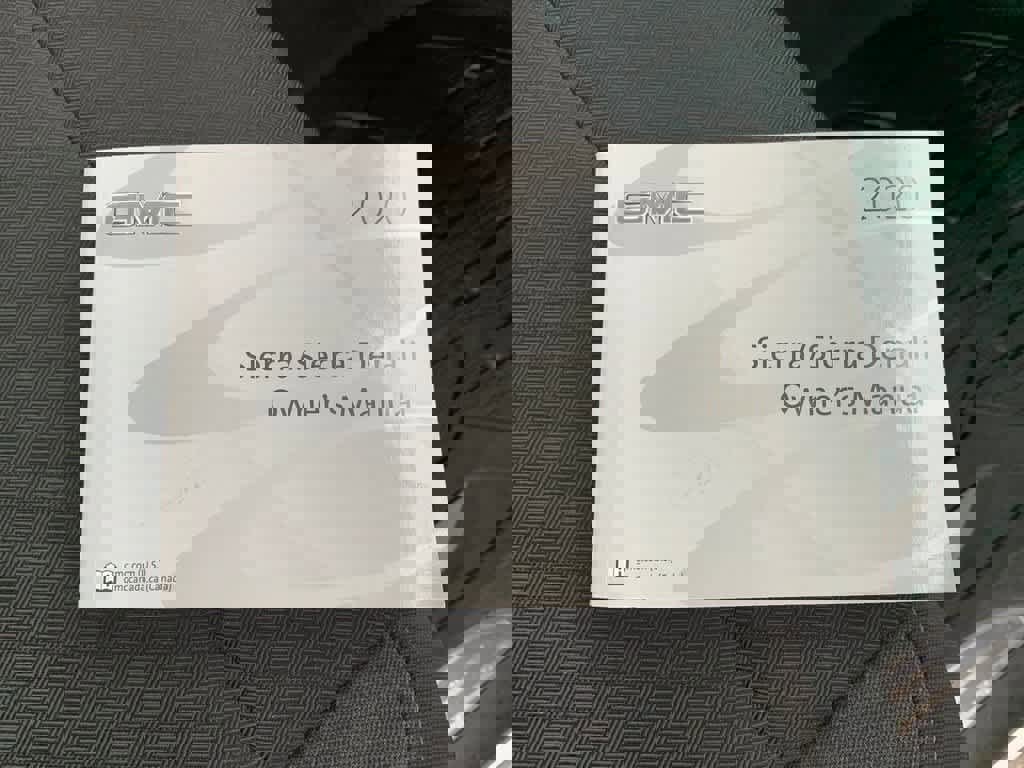 Used 2020 GMC Sierra 1500 Elevation w/ Elevation Value Package AWD/4WD image 28