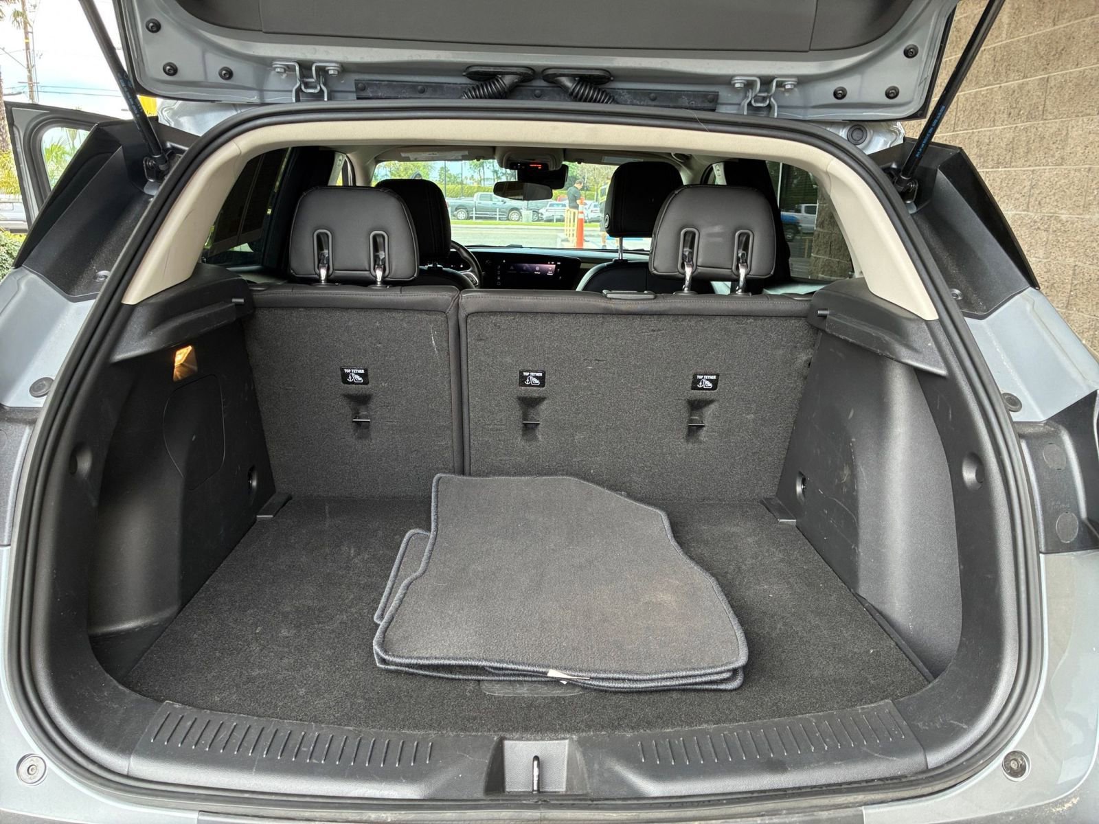 Used 2025 Buick Encore GX Preferred image 31