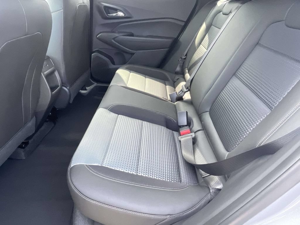 New 2026 Chevrolet Trax LT w/ Driver Confidence Package FWD image 11