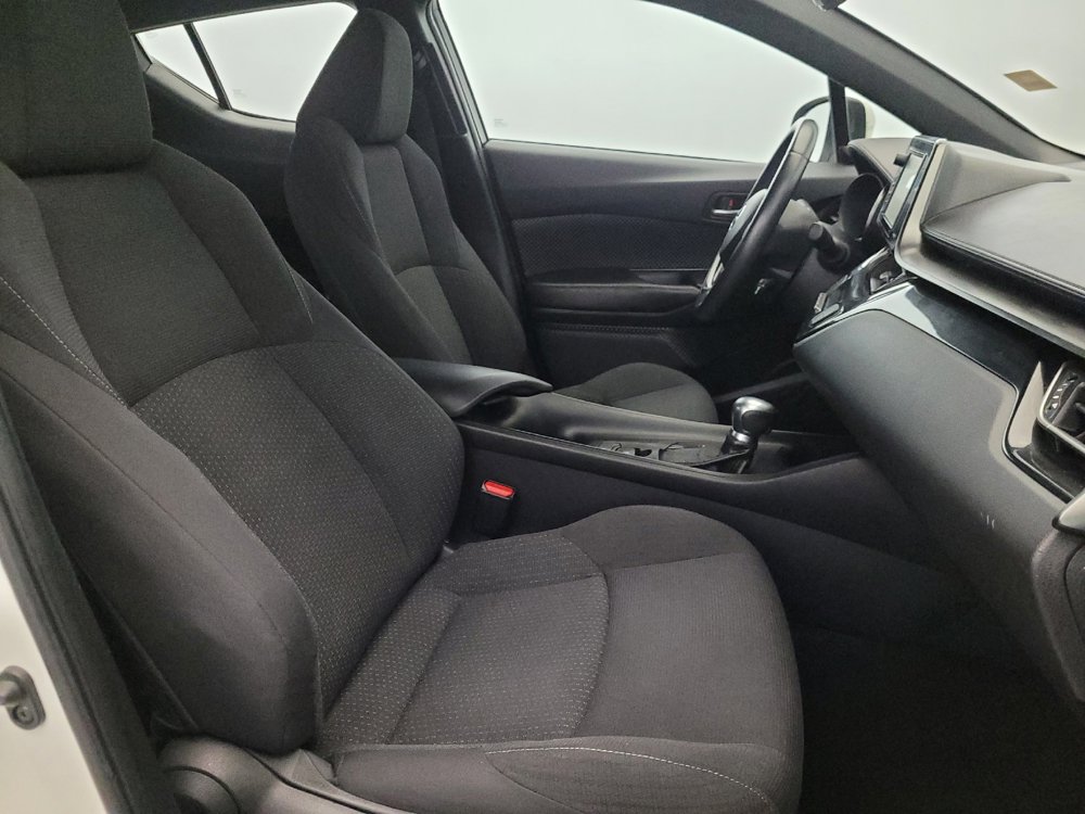 Used 2018 Toyota C-HR XLE image 21