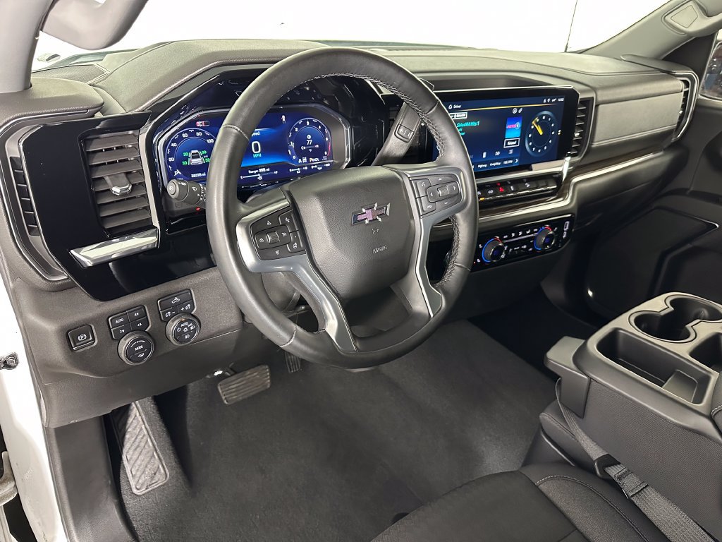 Used 2024 Chevrolet Silverado 1500 RST AWD/4WD image 11