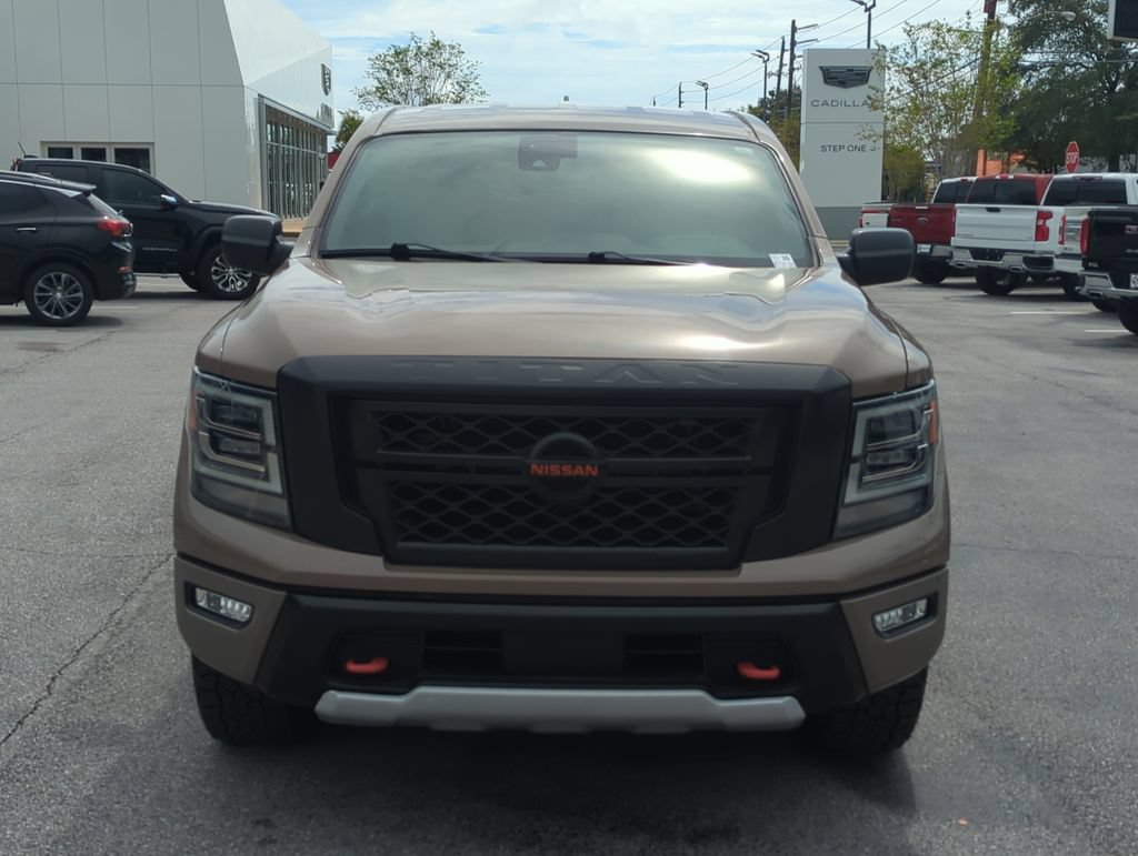 Used 2022 Nissan Titan PRO-4X w/ Off Road Protection Package AWD/4WD image 9