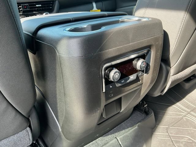 New 2026 Chevrolet Tahoe Premier w/ Sun And Tow Package AWD/4WD image 39