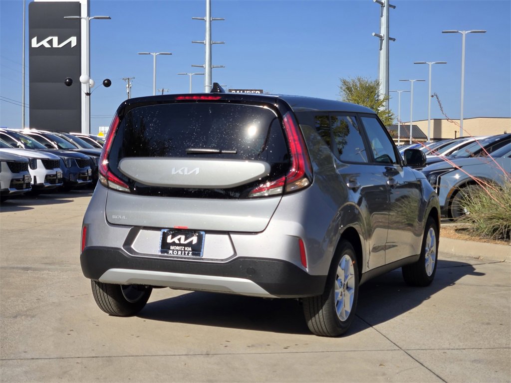 New 2025 Kia Soul LX w/ LX Technology Package image 4
