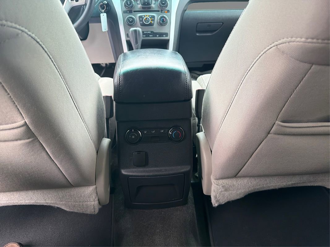 Used 2013 Ford Explorer FWD image 23