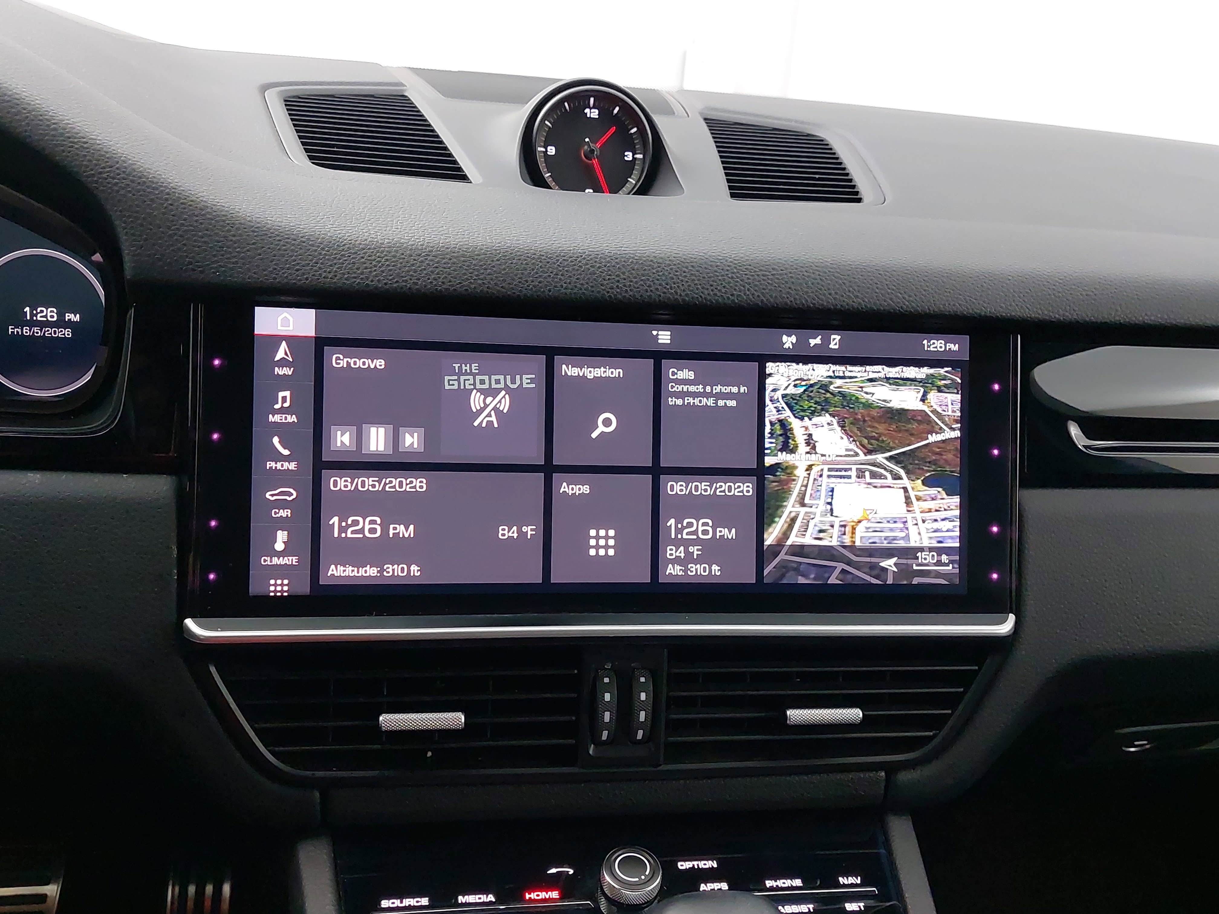 Certified 2019 Porsche Cayenne S AWD/4WD image 22