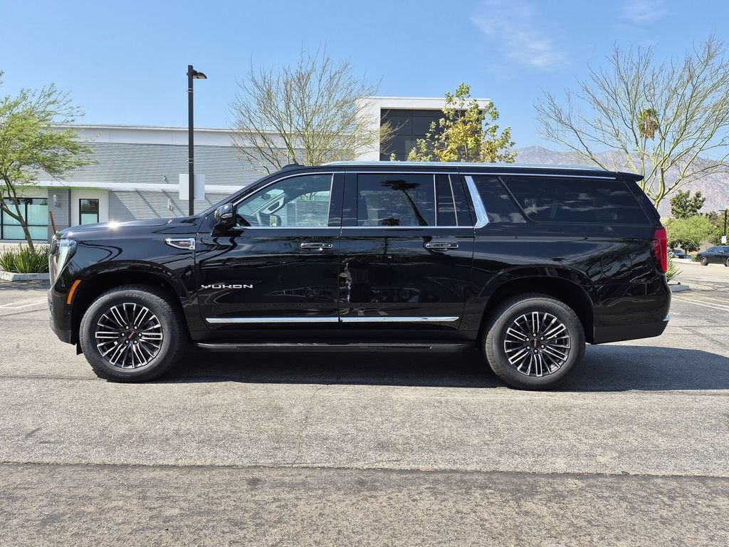 New 2026 GMC Yukon XL Elevation w/ Elevation Premium Package AWD/4WD image 8