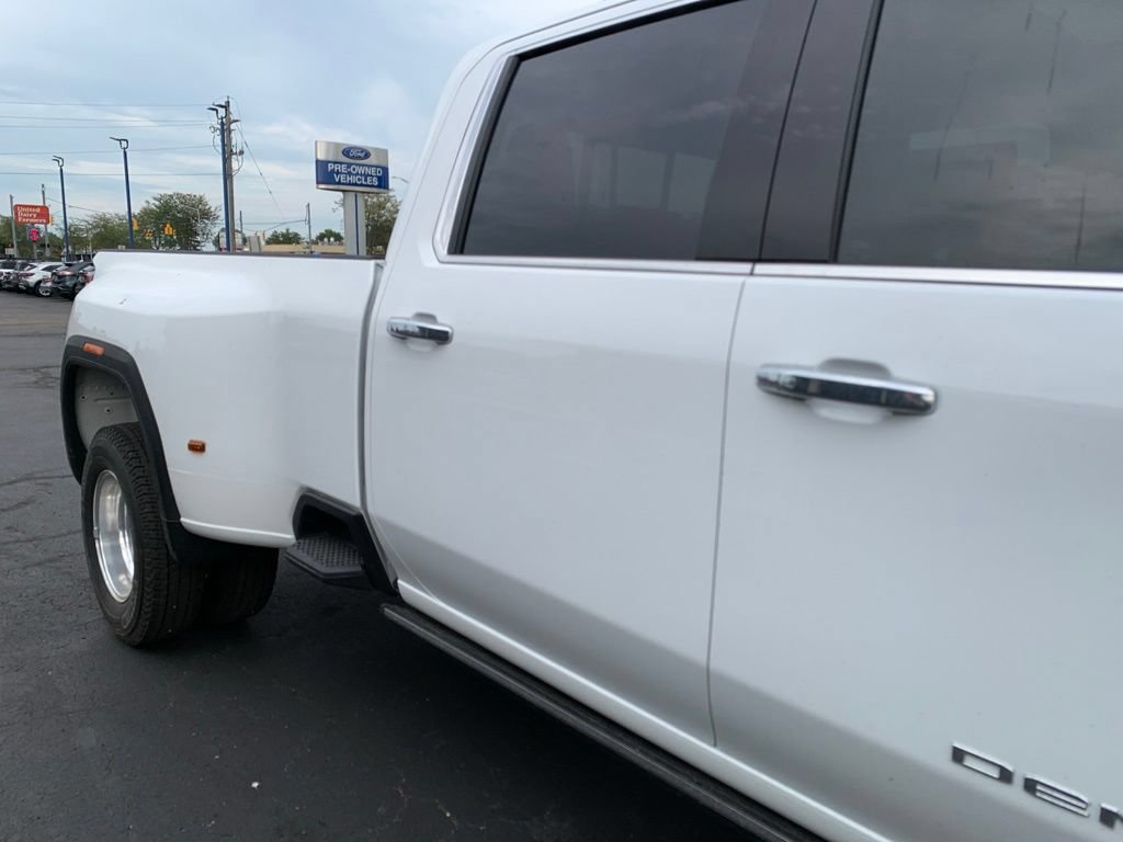 Used 2024 GMC Sierra 3500 Denali w/ Denali Reserve Package AWD/4WD image 22