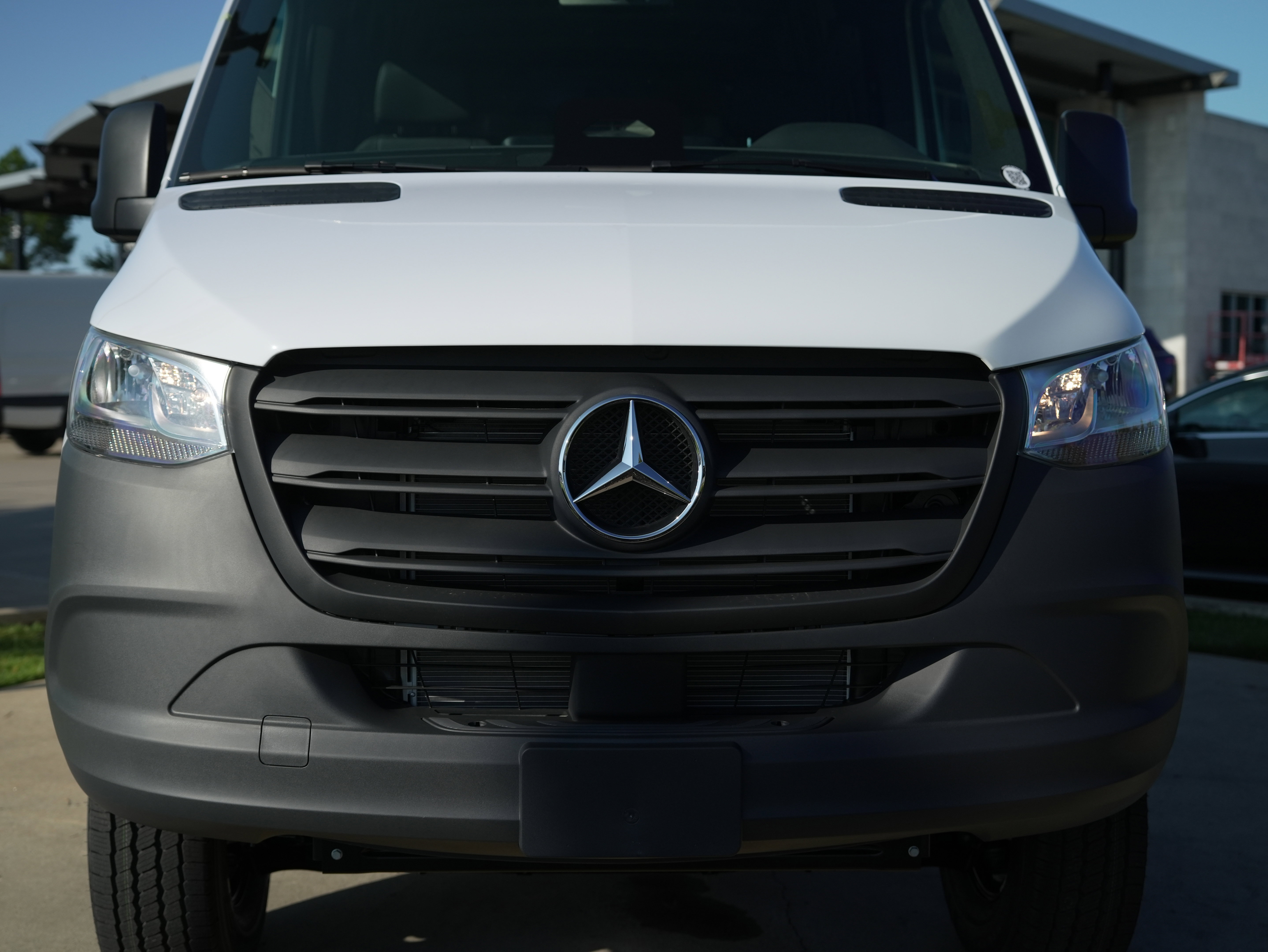 New 2025 Mercedes-Benz Sprinter 2500 image 10