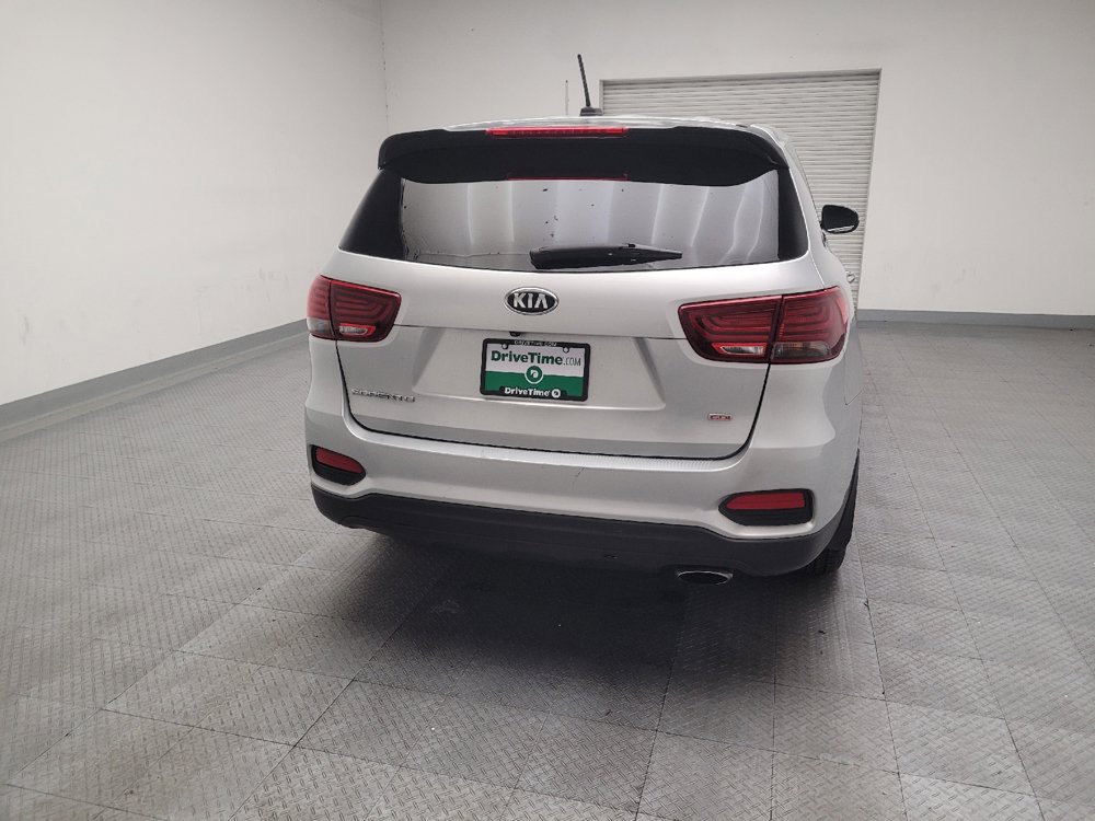 Used 2019 Kia Sorento FWD image 7