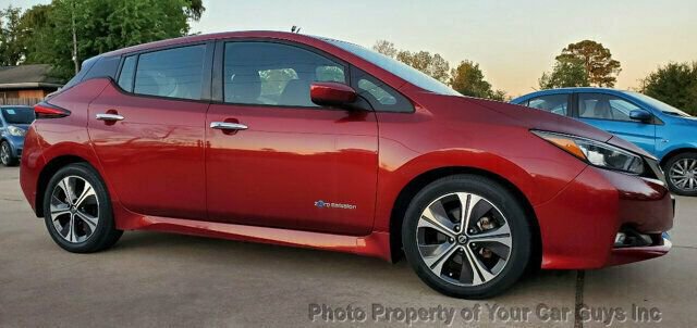 Used 2019 Nissan Leaf SV w/ SV Technology Package image 10