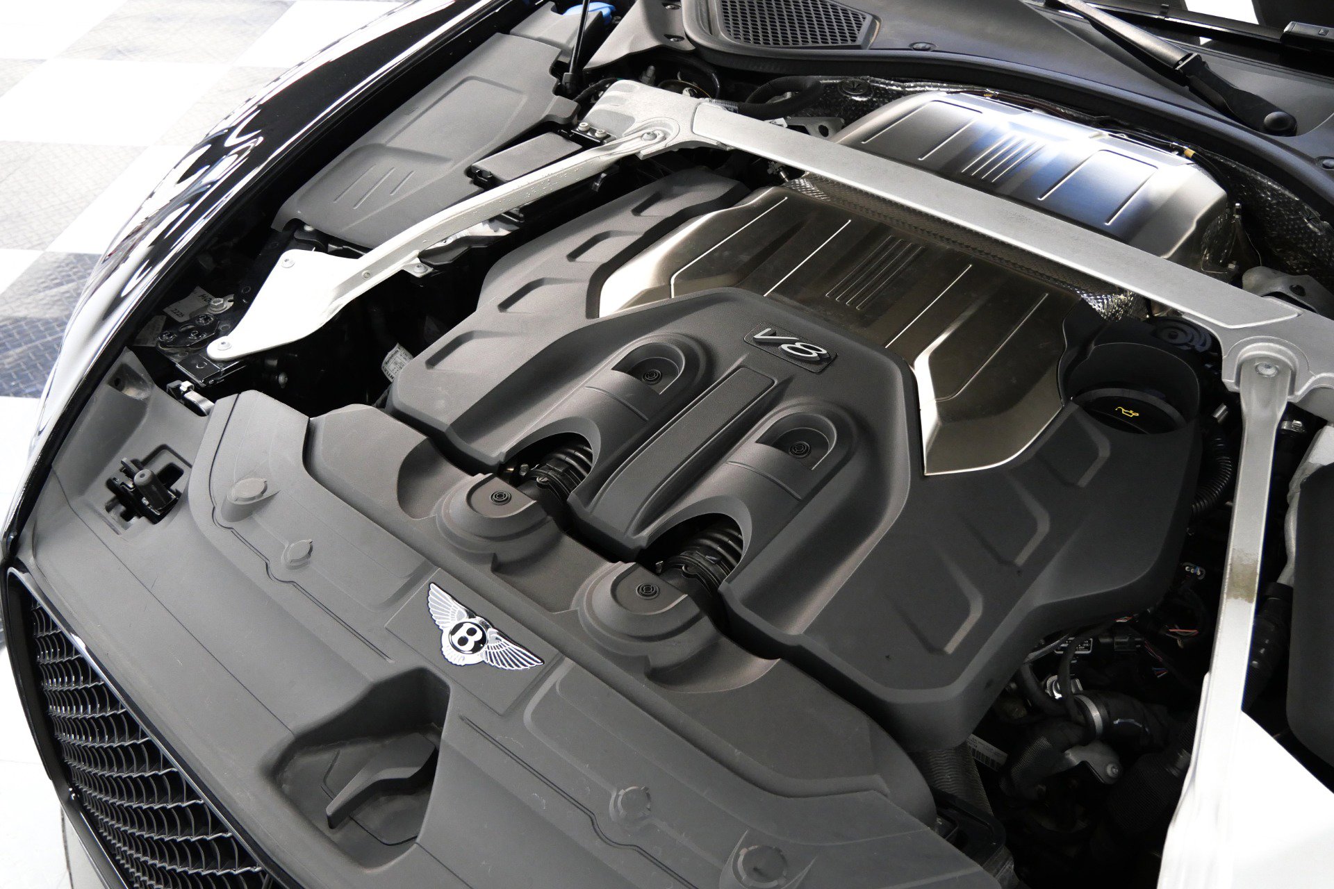 Used 2020 Bentley Continental GT V8 First Edition image 49