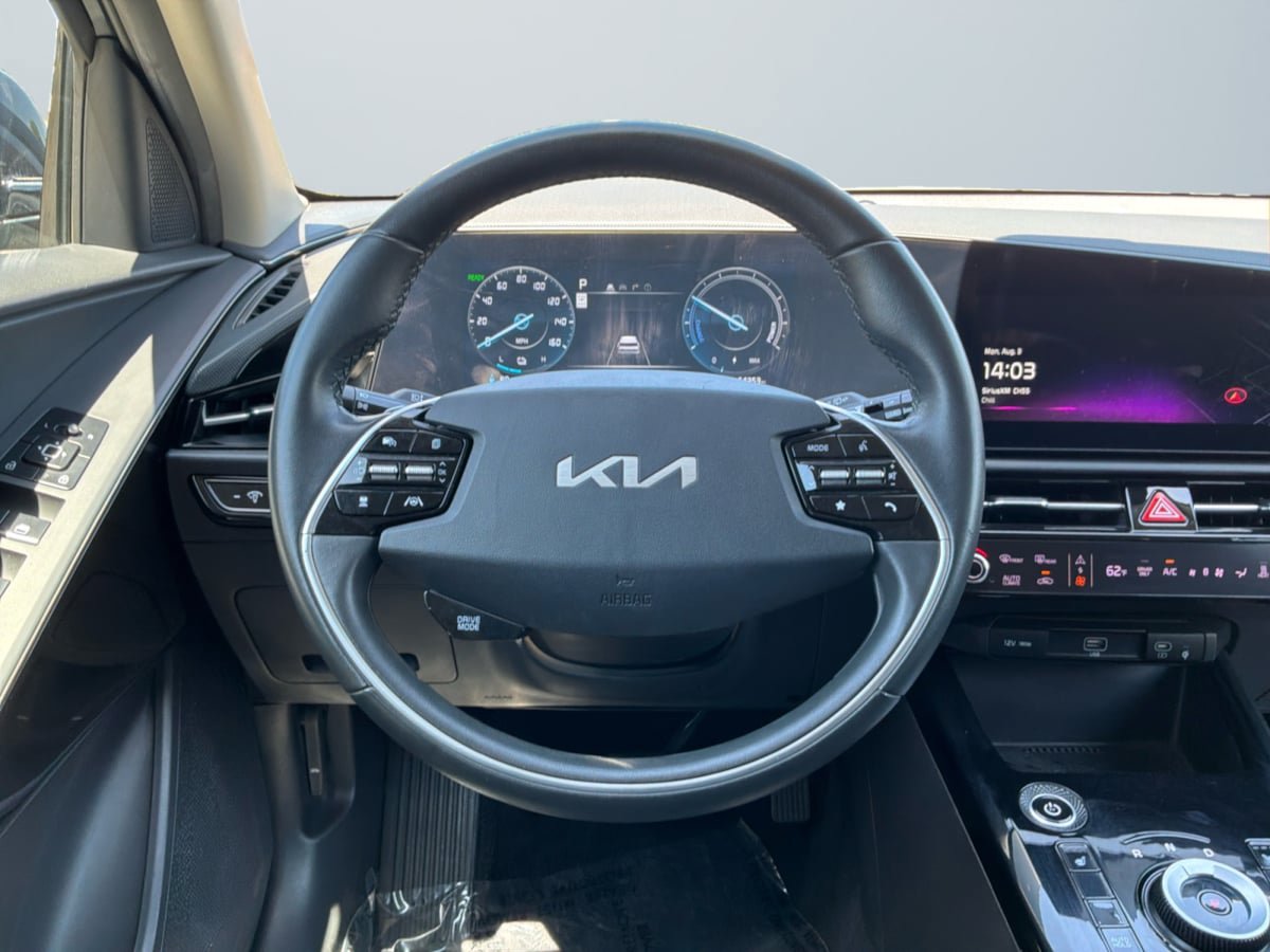 Used 2023 Kia Niro Wind FWD image 11