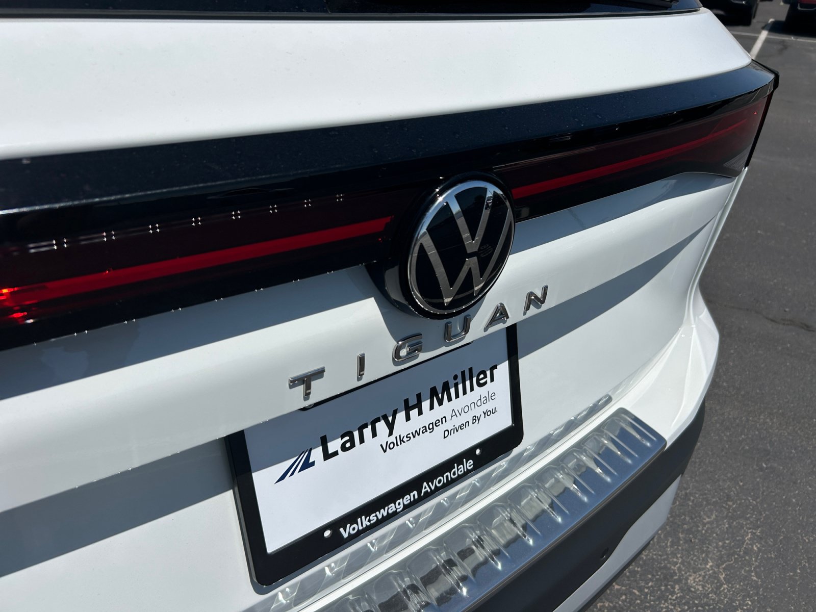Certified 2026 Volkswagen Tiguan S FWD image 23