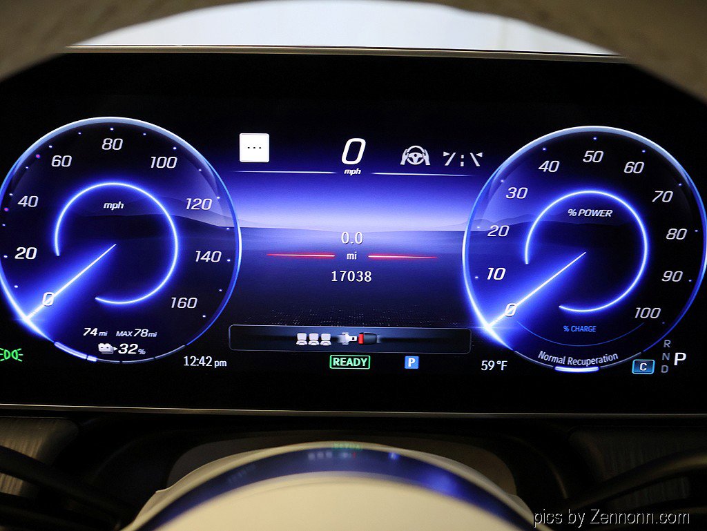 Used 2023 Mercedes-Benz EQE 350+ 4MATIC SUV w/ Exclusive Trim Package image 16