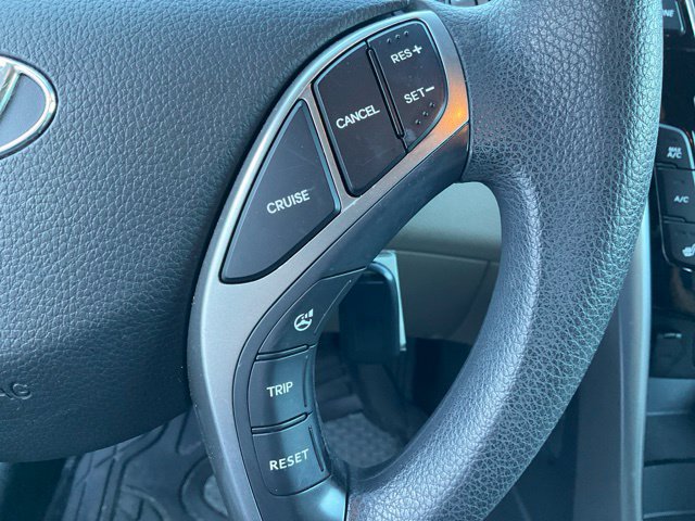 Used 2016 Hyundai Elantra GT FWD image 10