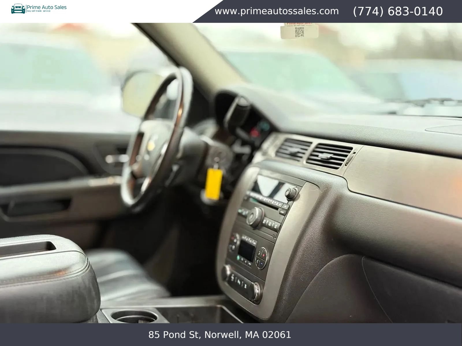 Used 2011 Chevrolet Tahoe LT w/ Luxury Package AWD/4WD image 10