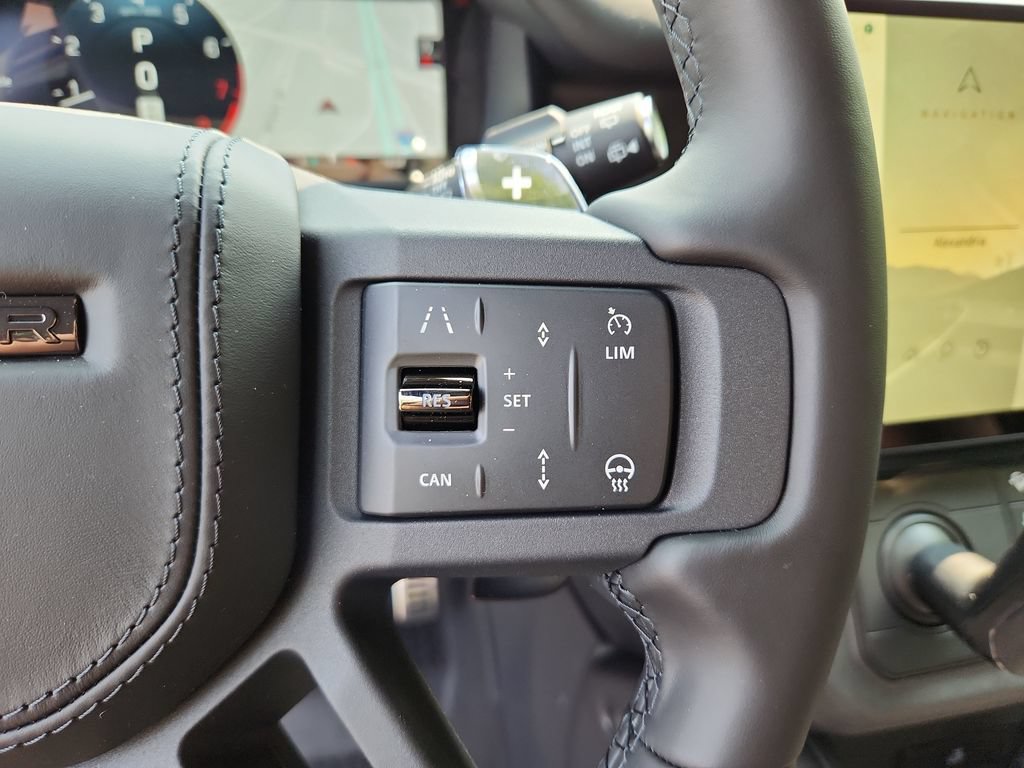 New 2026 Land Rover Defender 110 OCTA AWD/4WD image 18
