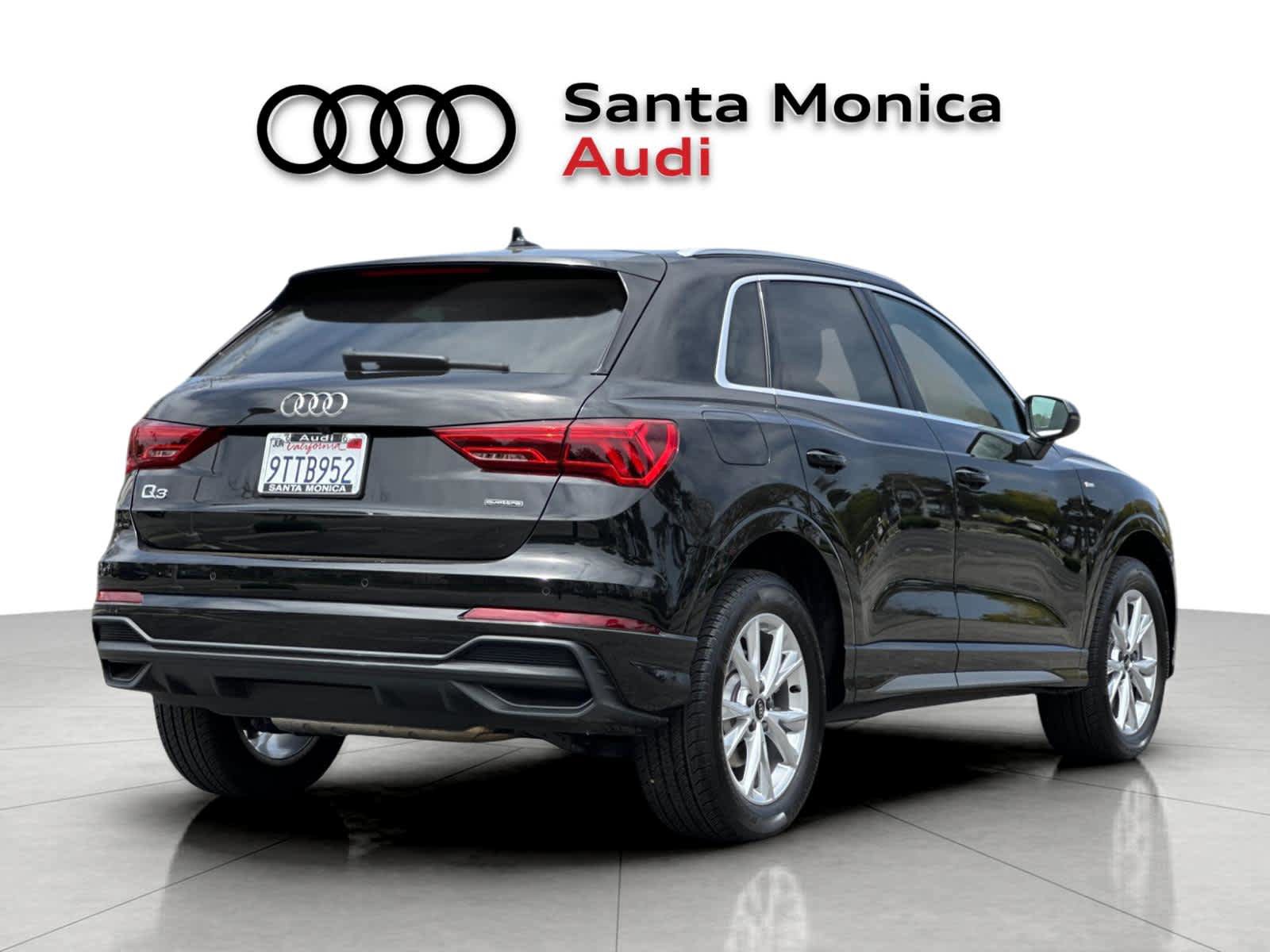 Used 2025 Audi Q3 2.0T Premium w/ Convenience Package AWD/4WD image 2