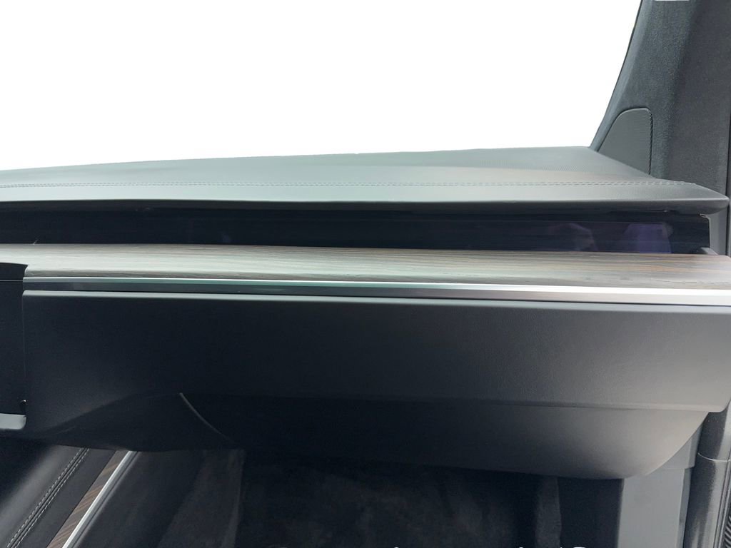 Used 2023 Tesla Model X image 42