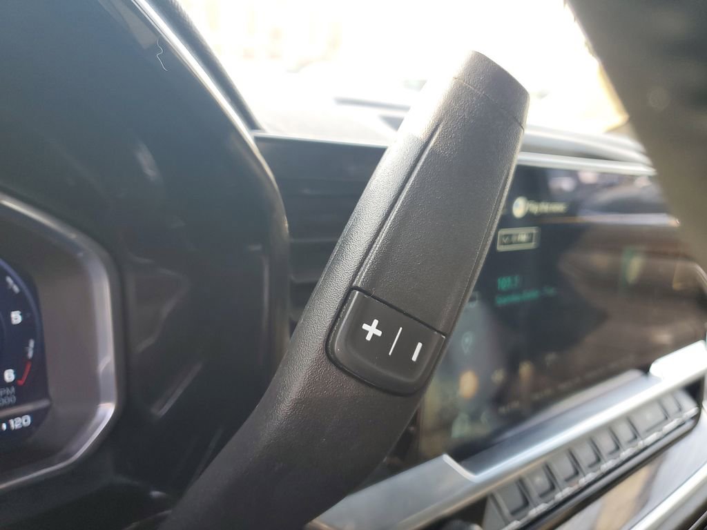 Used 2025 Chevrolet Silverado 1500 LT image 26