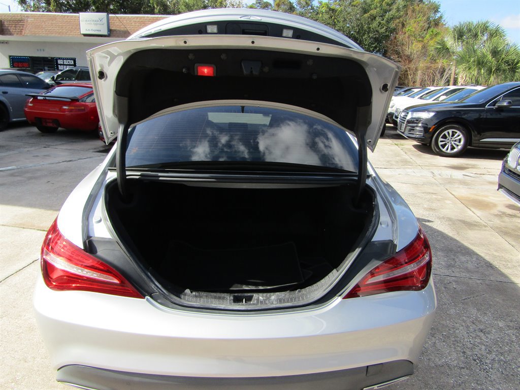 Used 2019 Mercedes-Benz CLA 250 CLA250 image 8