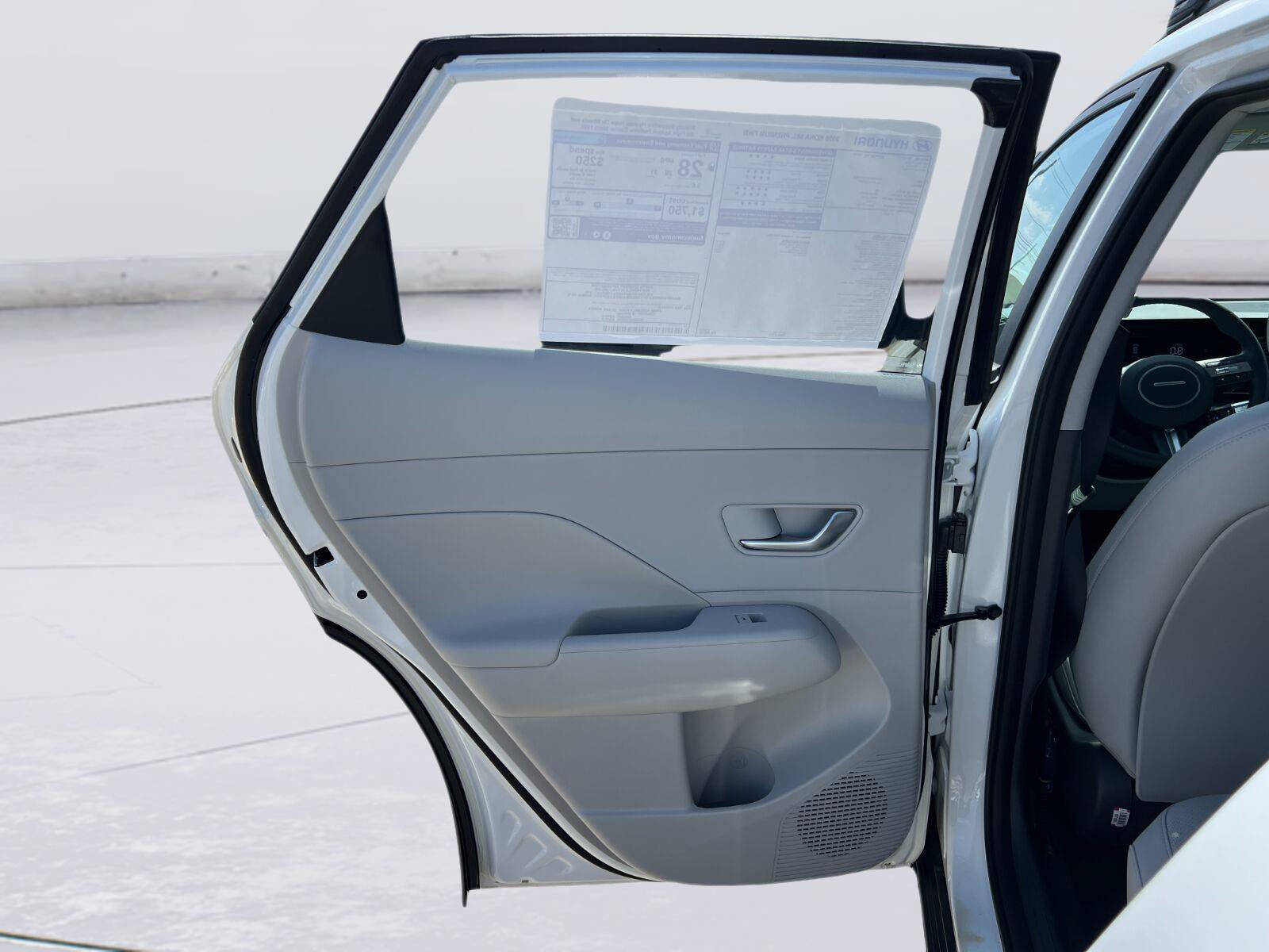 New 2026 Hyundai Kona SEL Premium FWD image 12